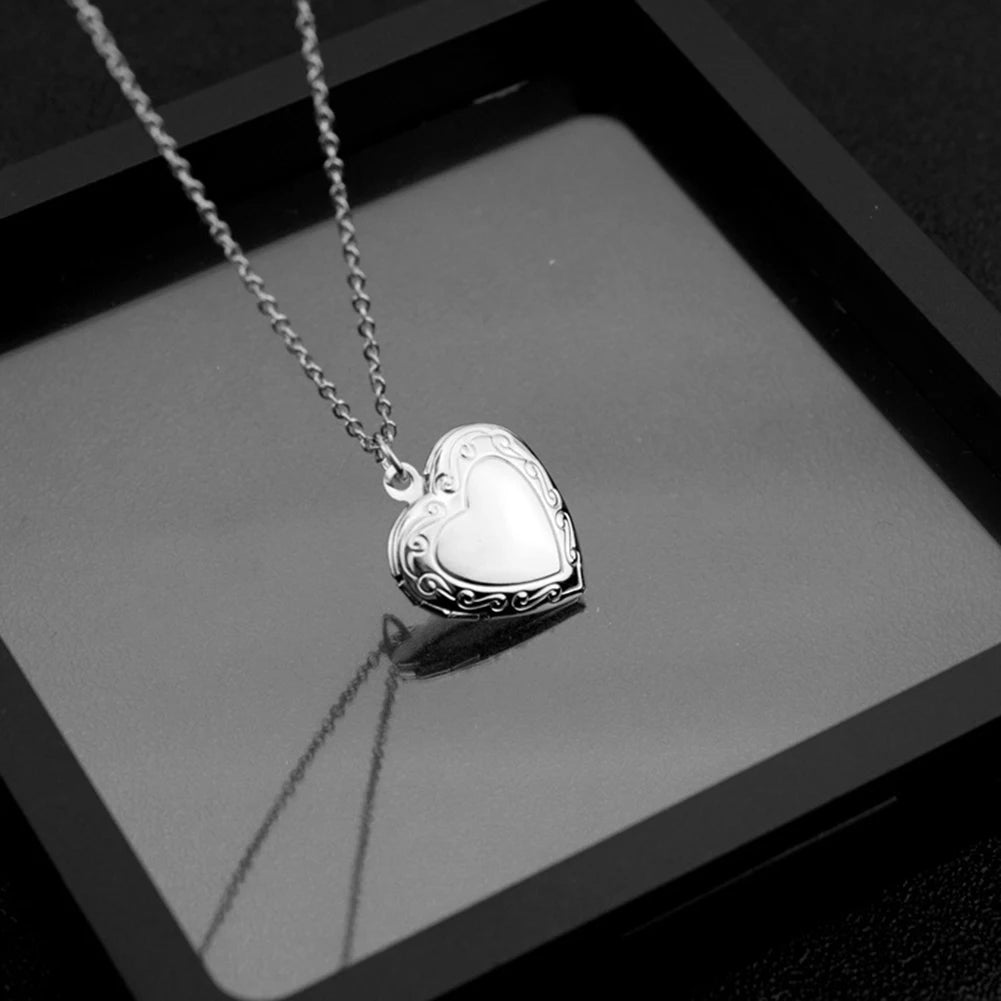 1 Heart Shaped Photo Frame Pendant Necklace Love Heart Charm Stainless Steel